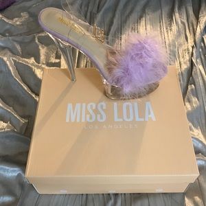 Miss Lola Sapphire
